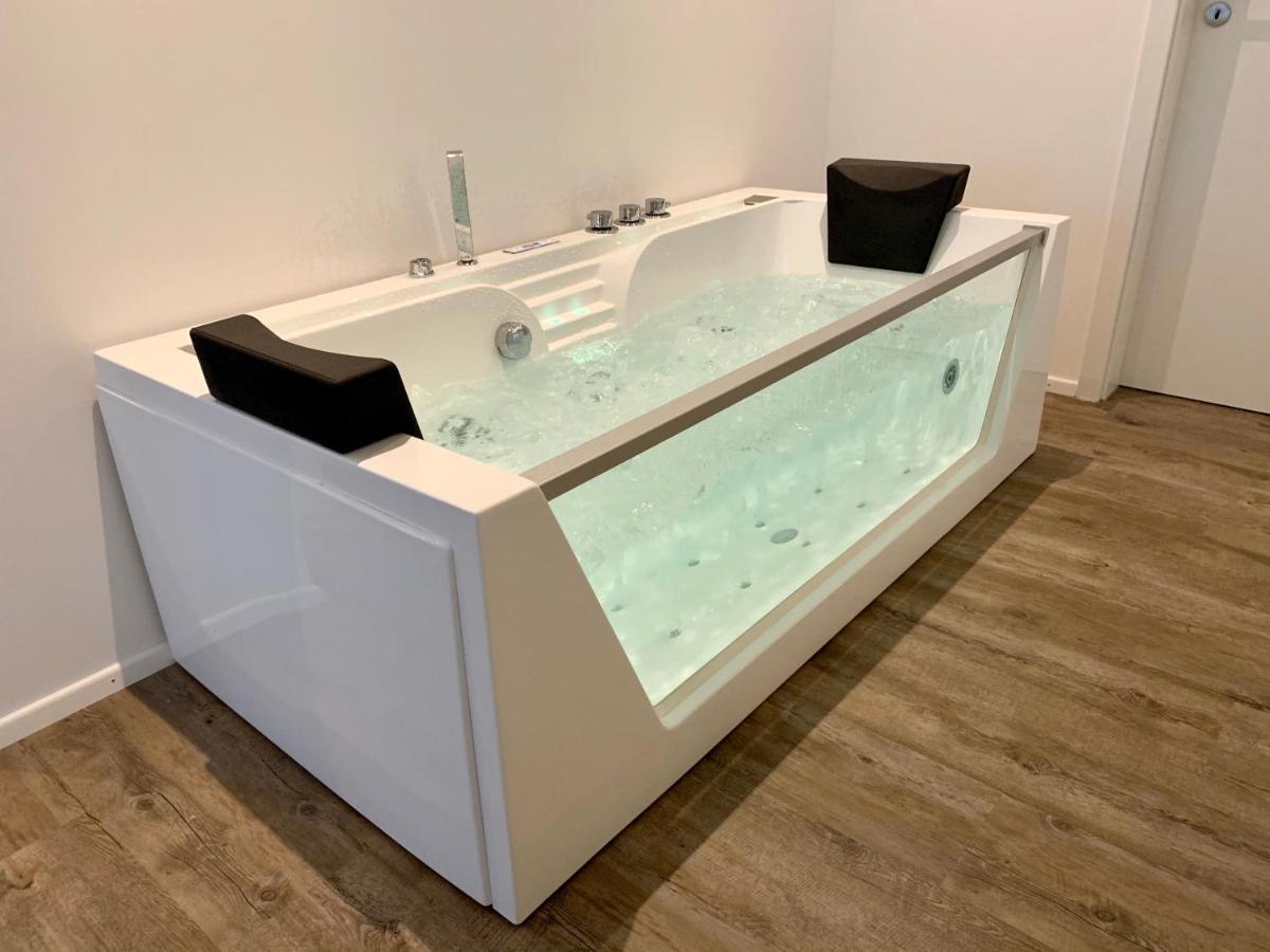 Luxus Suite Im Herzen Von Kempten***** +Parkplatz Eksteriør billede